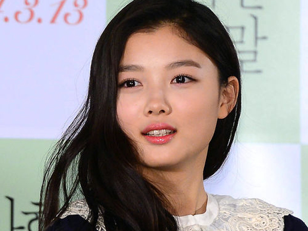 Aktris Remaja Kim Yoo Jung Kapok Pernah Pacaran di Usia Sangat Muda?